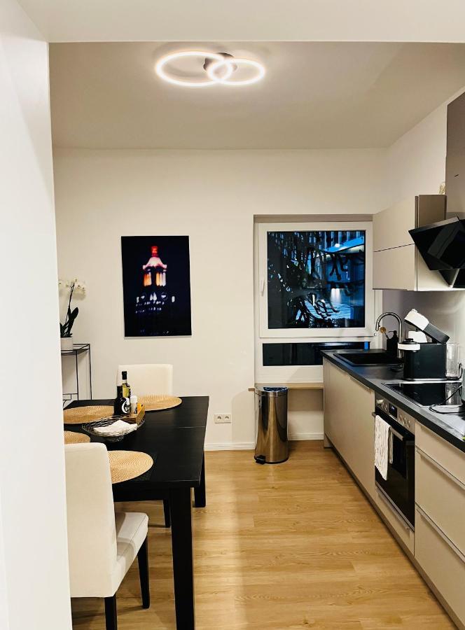 Raum2Go - No1 Modernes Ruhiges 2-Schlafzimmer Apartment City & Park Вісбаден Екстер'єр фото